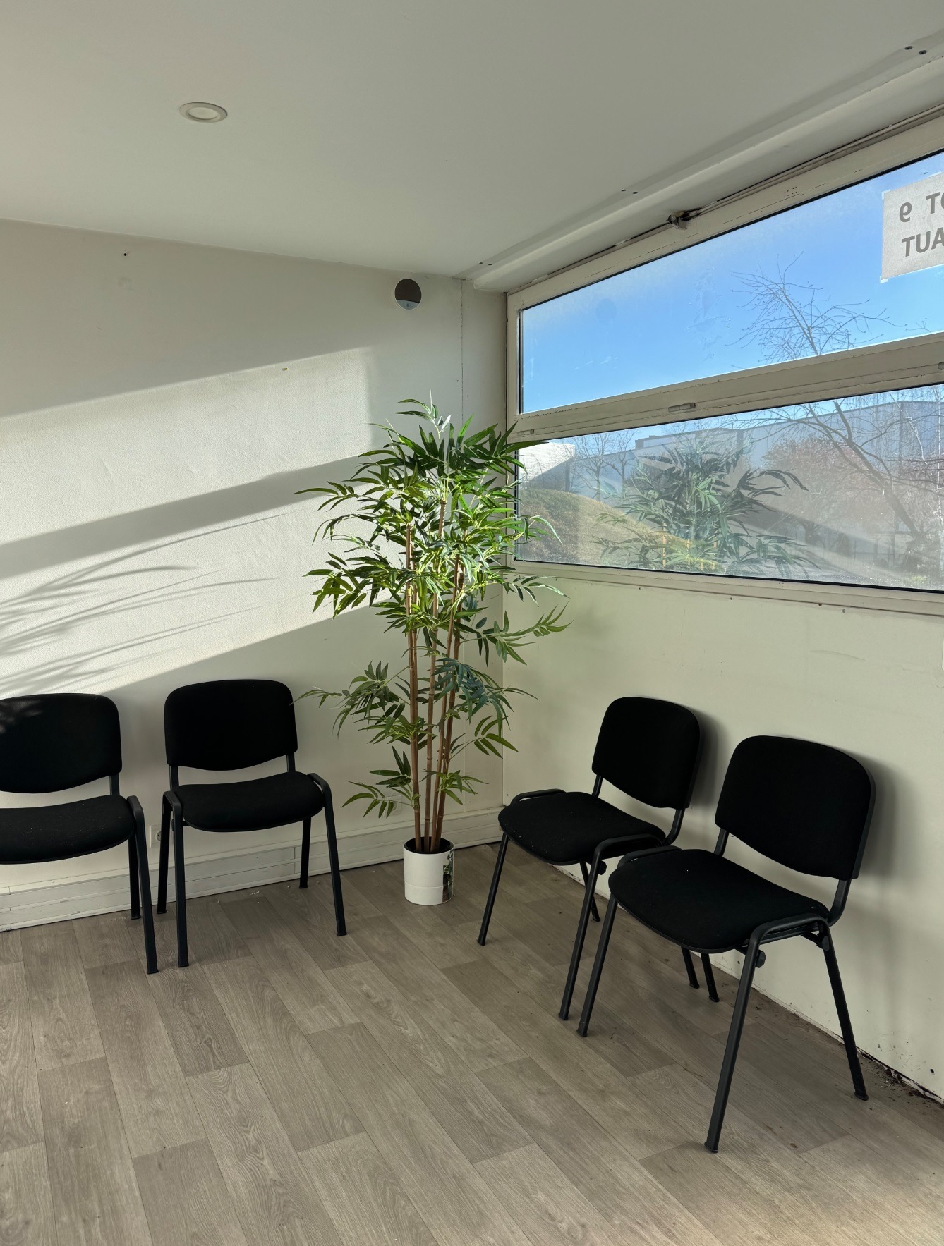 LOCATION BUREAU 45 m²