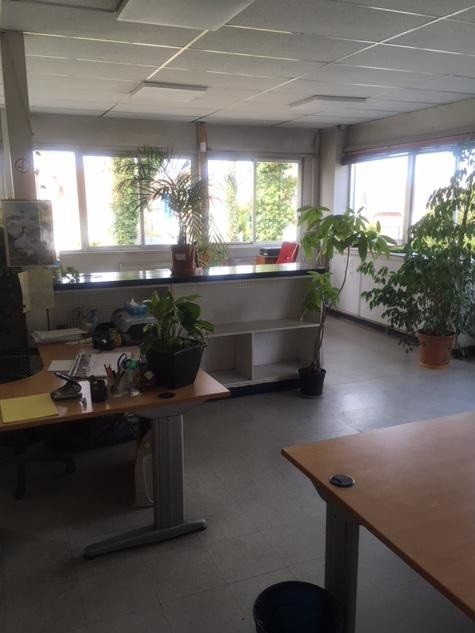 LOCATION ACTIVITES/ENTREPOTS/BUREAUX 7873 m²