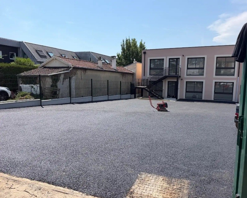 LOCATION BUREAUX 12 m²