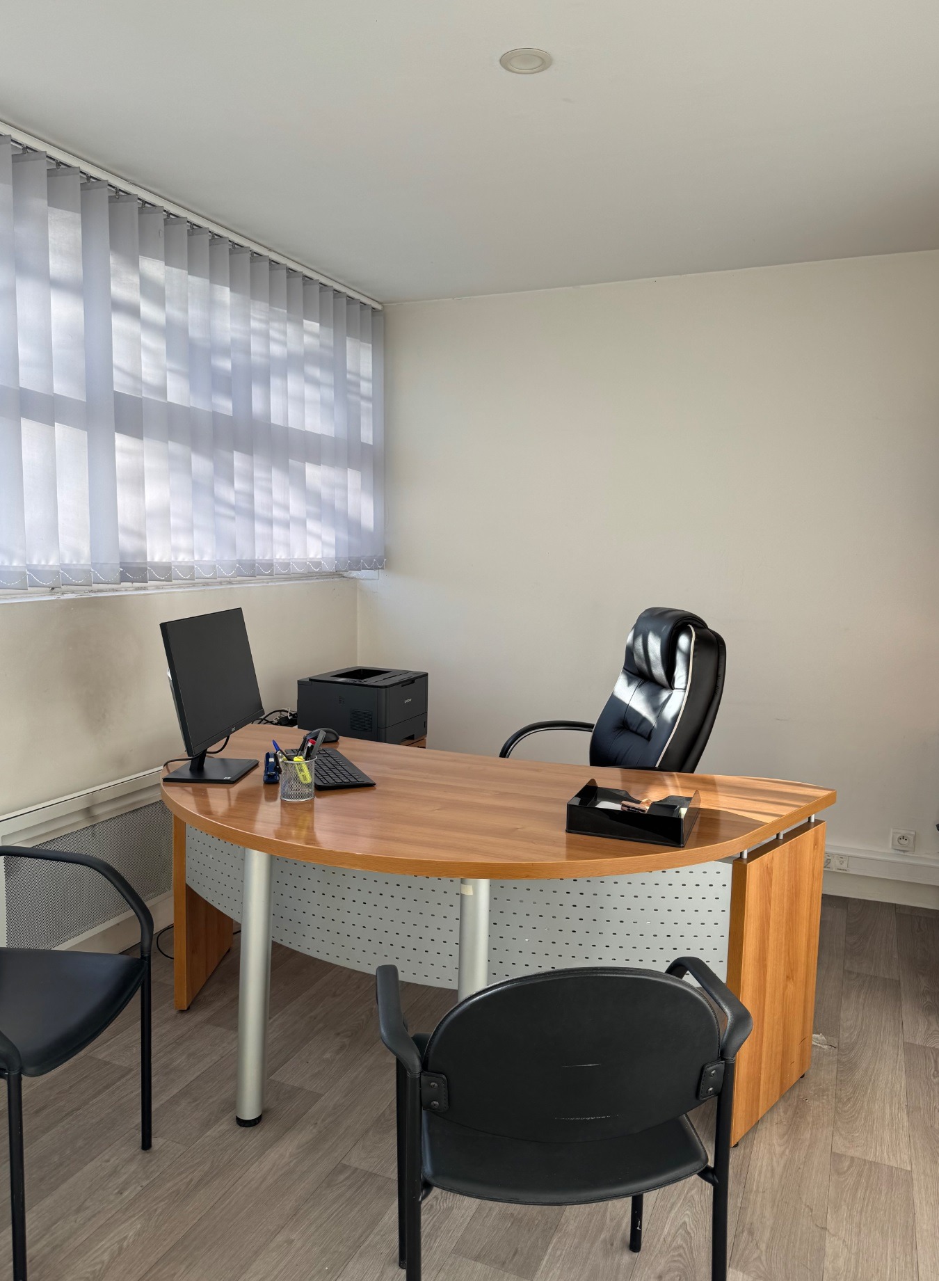 LOCATION BUREAU 45 m²