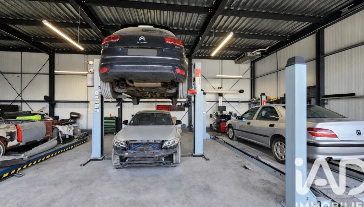 VENTE ACTIVITES 633 m²