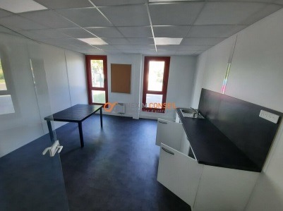 LOCATION ACTIVITES/BUREAUX