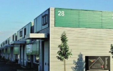 LOCATION ACTIVITES/BUREAUX 547 m²