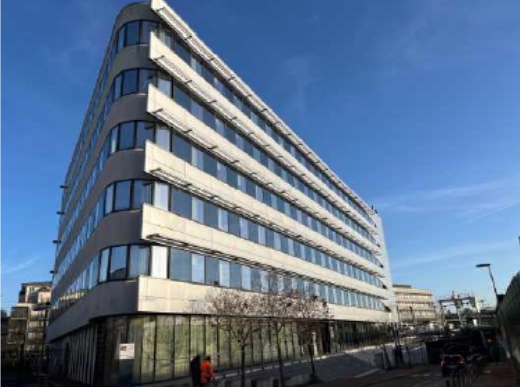 BUREAUX LE BALI 5624 m²