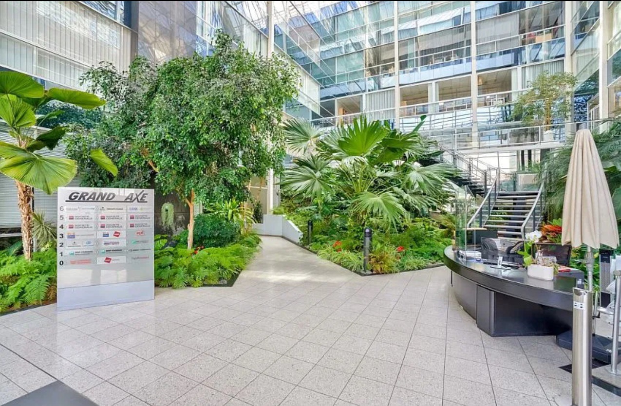 LOCATION BUREAUX 3516 m²