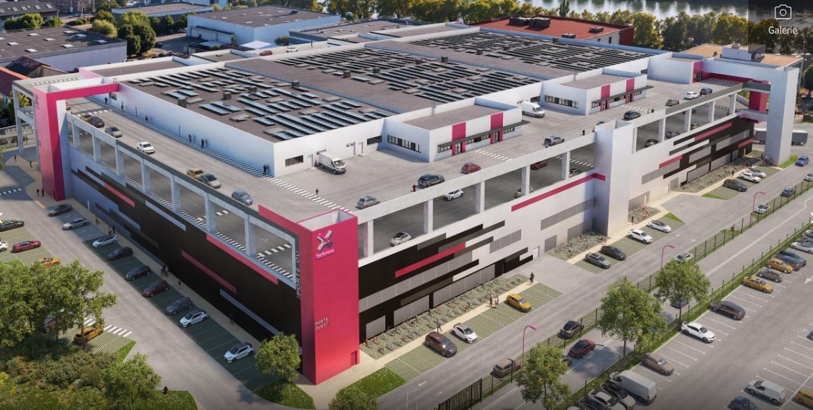 LOCATION ACTIVITES/ENTREPOT/BUREAUX 15477 m²